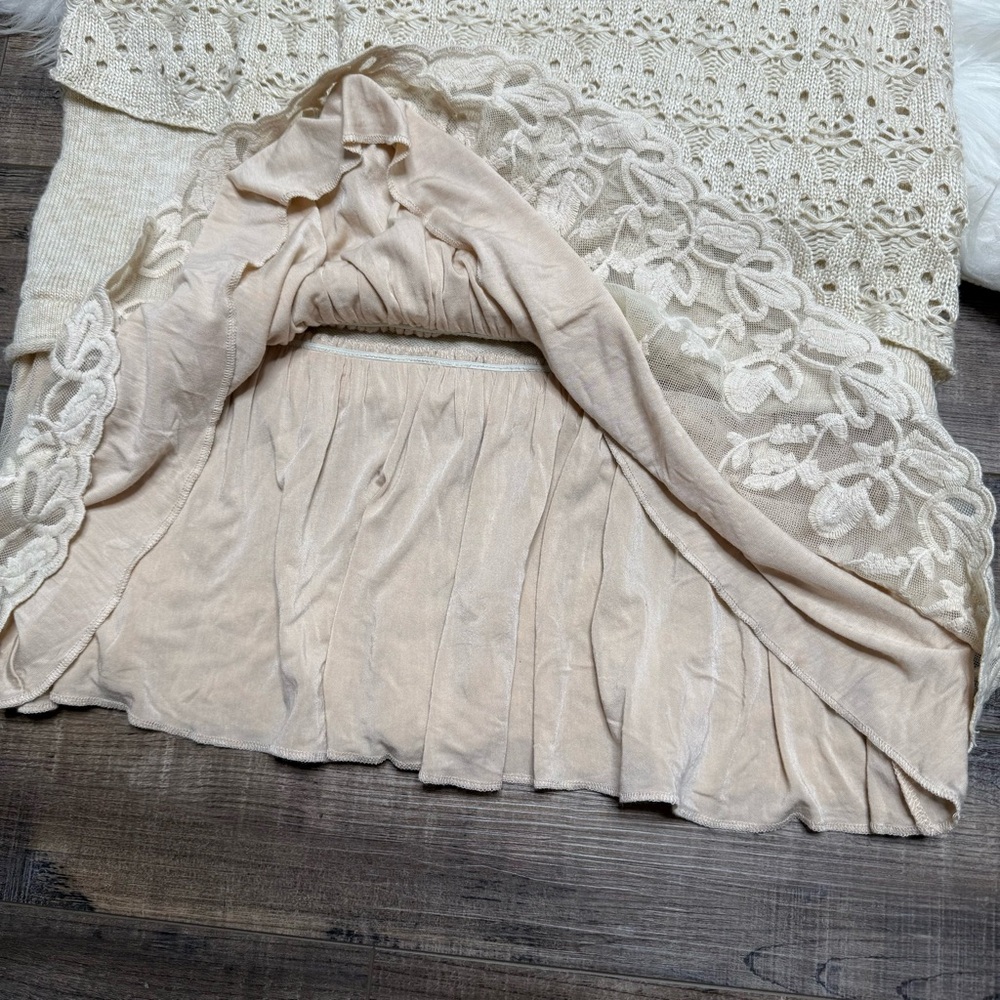 John Mark Cream Lace Layer Knit Sweater - Picture 5 of 9
